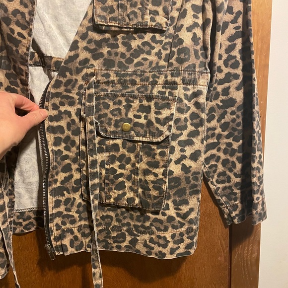 Leopard jacket - Picture 3 of 6